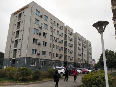 绵阳高新区大行广房出租,占地面积50000平价格便宜。