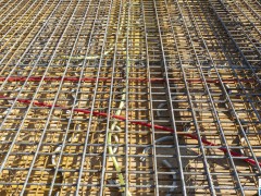 厂房在修建中，关于钢结构工程在建造的时候对地基有什么要求？