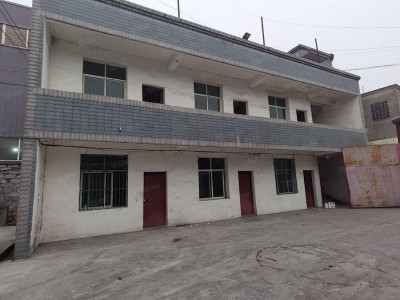 (出租）青白江 独门独院佳飞俊翔5公里钢结构厂房，独门独院，有住宿可办公，适合仓储、装配行业