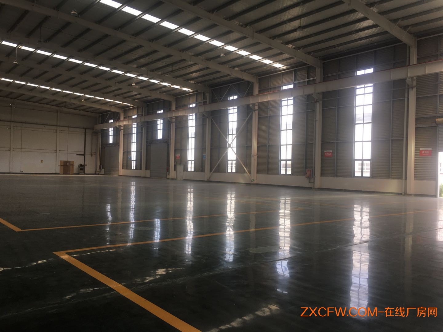 龙泉8000平标准厂房出租 10T行车 门槛低无行业限制-四川厂房出租