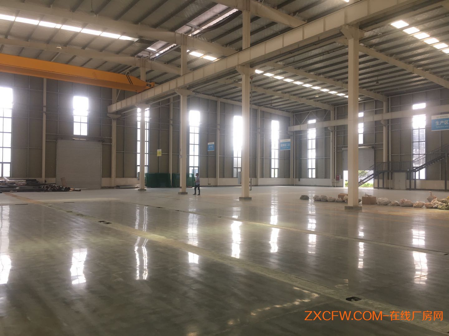 龙泉8000平标准厂房出租 10T行车 门槛低无行业限制-四川厂房出租