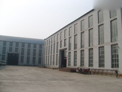 山西太原清徐12亩车间4200平独门独院厂房出租，有环评，可行车，配有动力电，欢迎机械加工，仓储、学校...