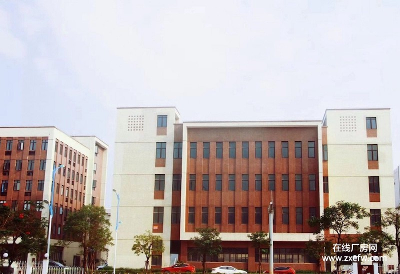 广东珠海厂房出租-单价12元每月，1800--3600平方，珠海斗门厂房，配冻库。