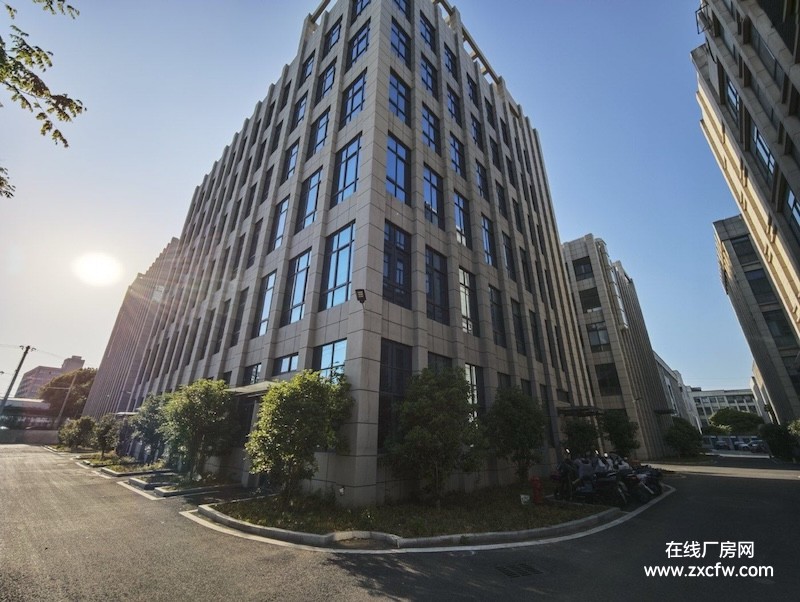 合肥厂房出租-庐阳区独栋厂房出租，可生产办公仓储，阜阳北路高架旁可分租。