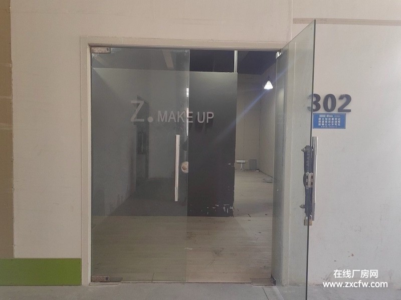 浙江杭州厂房出租-杭州滨江区西兴工业园区350方厂房出租，房东直租无中介费，随时看房