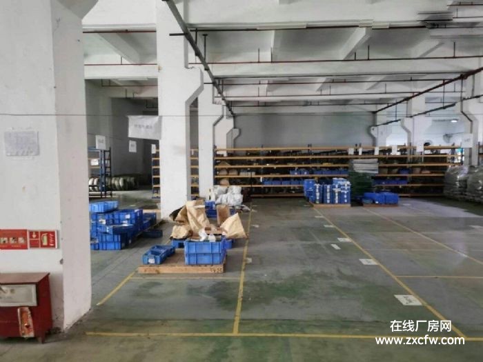 禅城3900平独院标准厂房出租，空地3500，带红本，易招工，交通便利-广东厂房出租