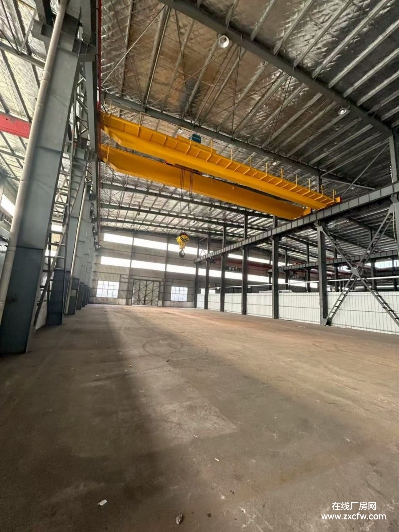 江苏江阴利港重磅招租:稀缺单层重型机械车间，50吨行车+12米净空-江苏厂房出租