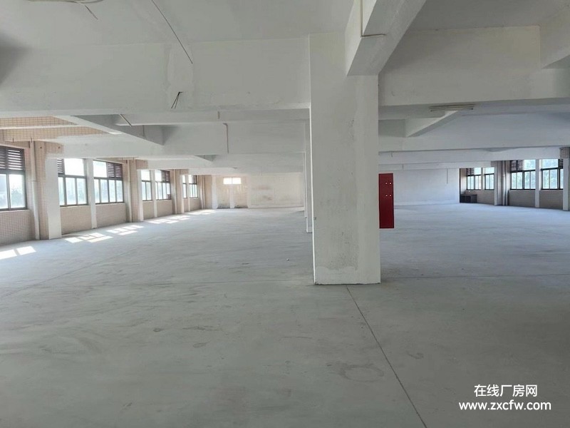 广东中山厂房出租-小榄9000平全新厂房出租适合电子产品加工行业