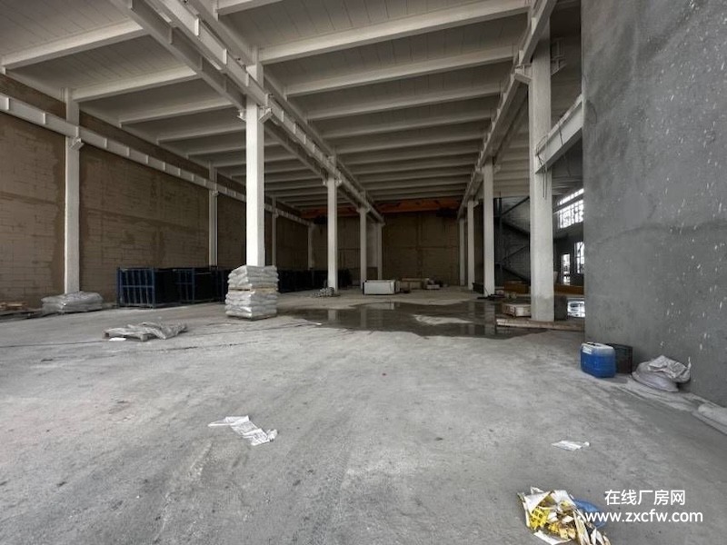 陕西西安厂房出租-长安区航天城2300平工业厂房火热清盘 九月底交付