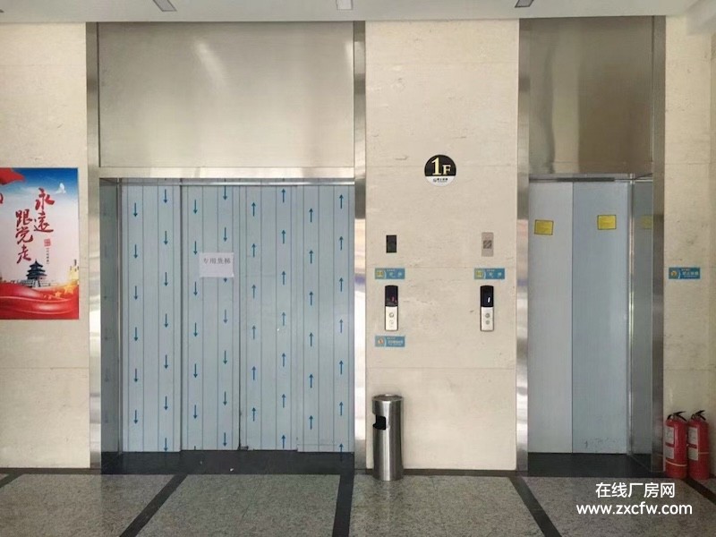 西安厂房出租-房东直租高新区地铁+云巴旁边120㎡办公、研发厂房