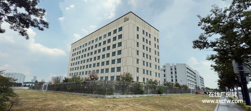 浙江嘉兴厂房出租-5500平全新标准独门独院自有厂房出租适合服装服饰加工生产