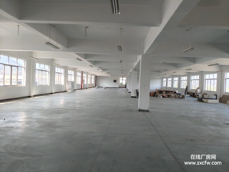 台州厂房出租-台州仙居厂房1080平出租 独门独院有电梯