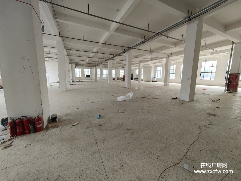 南昌厂房出租-青山湖区一楼1600平层高6米带装修消防喷淋厂房出租