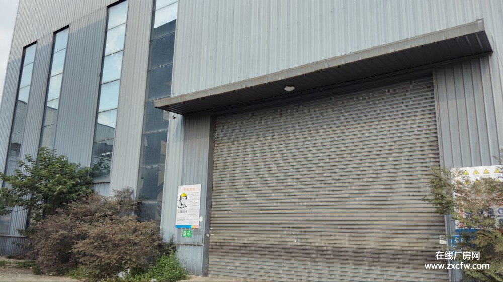 四川成都厂房出租-新都青白江5400平18米层高机械加工厂房出租 带行车可喷漆资质齐全