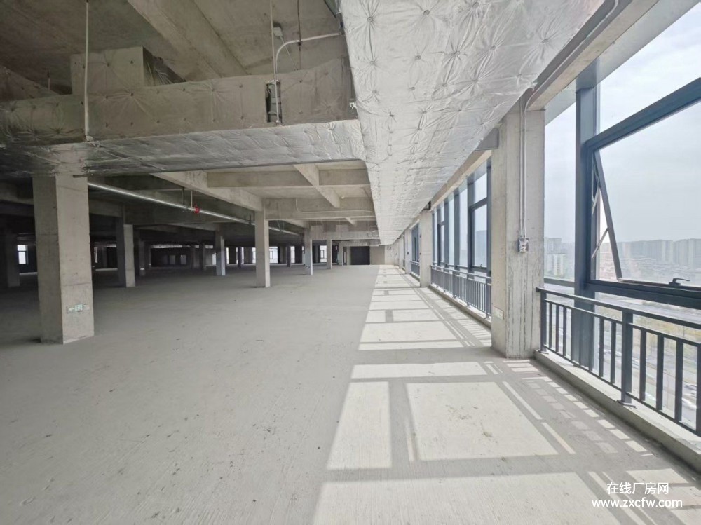 成都厂房出租-成都金牛区西芯大道2000㎡框架结构厂房出租