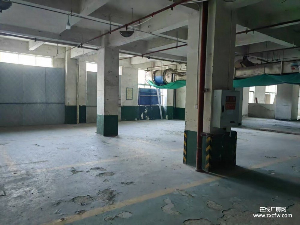 重庆市辖区厂房出租-荔枝桥立交旁3000㎡厂房仓库出租出售 可分租价格面议