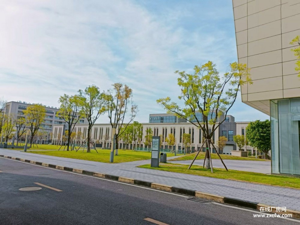 重庆市辖区仓库出租-北碚水土仓库500-5000㎡出租 整租分租均可 可生产科仓储 一年免租期