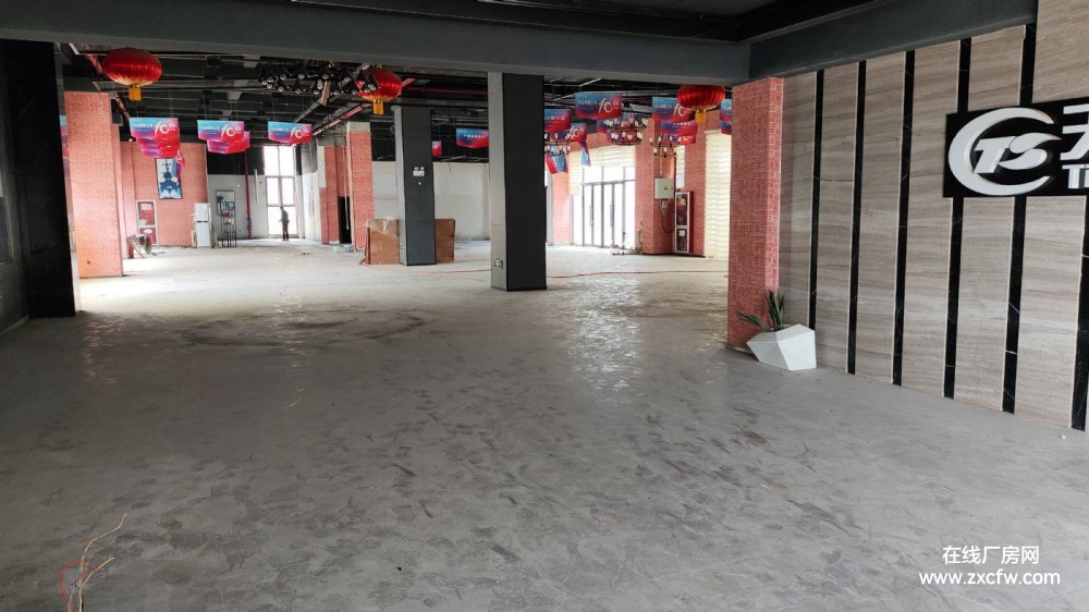 西安厂房出租-秦都区秦畅路与包容路交叉口西南200米厂房出租