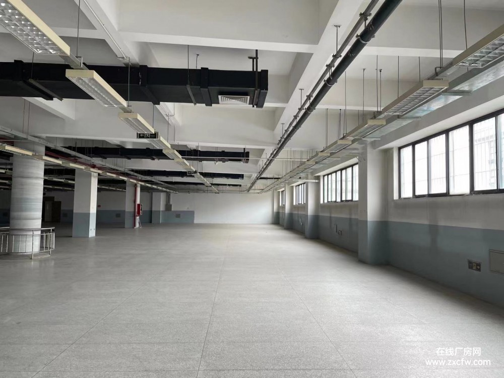 北京仓库出租-亦庄核心区整层8000平米承重1T库房出租