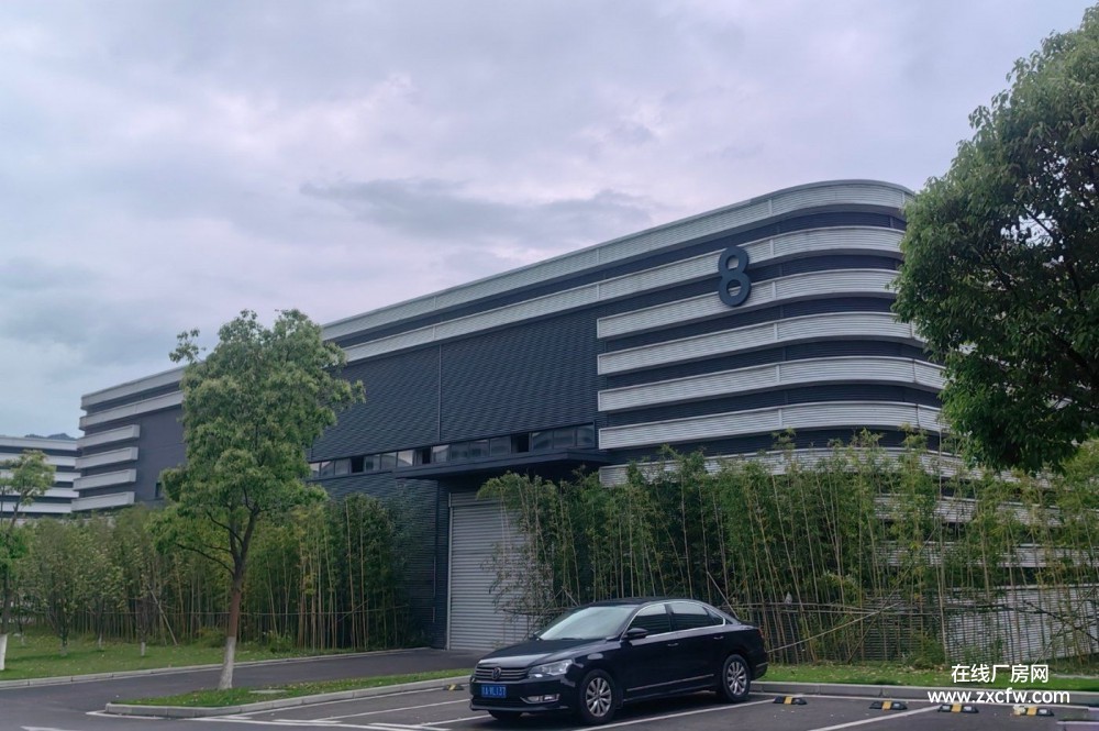 重庆市辖区厂房出租-沙坪坝大学城全新单层1500㎡独院钢架结构厂房出租 交通便利