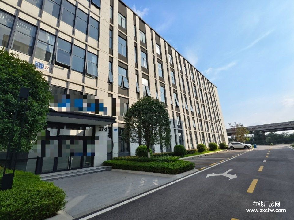 四川成都厂房出租-成都龙泉驿1600平框架结构厂房出租 有空地厂房出租方便停车