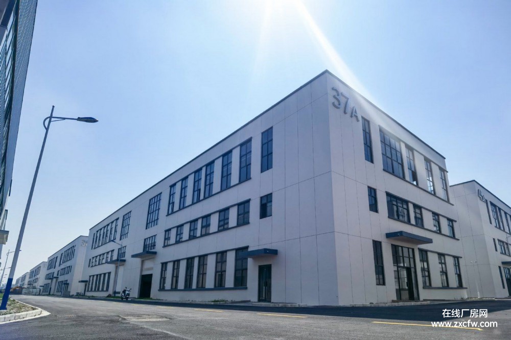 江苏南通厂房出租-南通如皋1500㎡适合新材料新能源研发全新标准工业厂房出租 紧邻苏州手续齐全高速路口