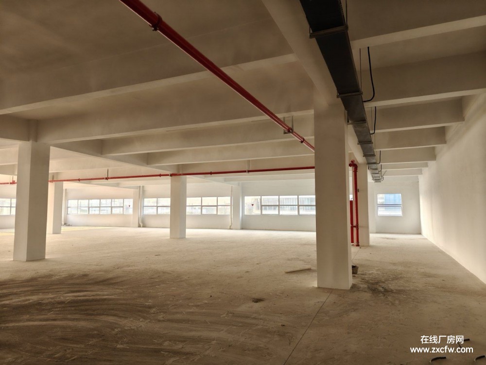 江苏无锡厂房出租-无锡新吴区一楼1000㎡厂房出租有货梯有电梯 可分租带动力电