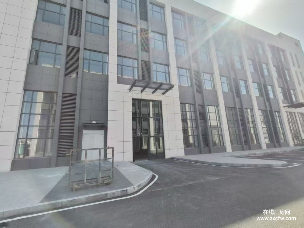 安徽淮南厂房出租-淮南潘集独栋7200m²全新标准化厂房出租 交通便利有电梯可环评