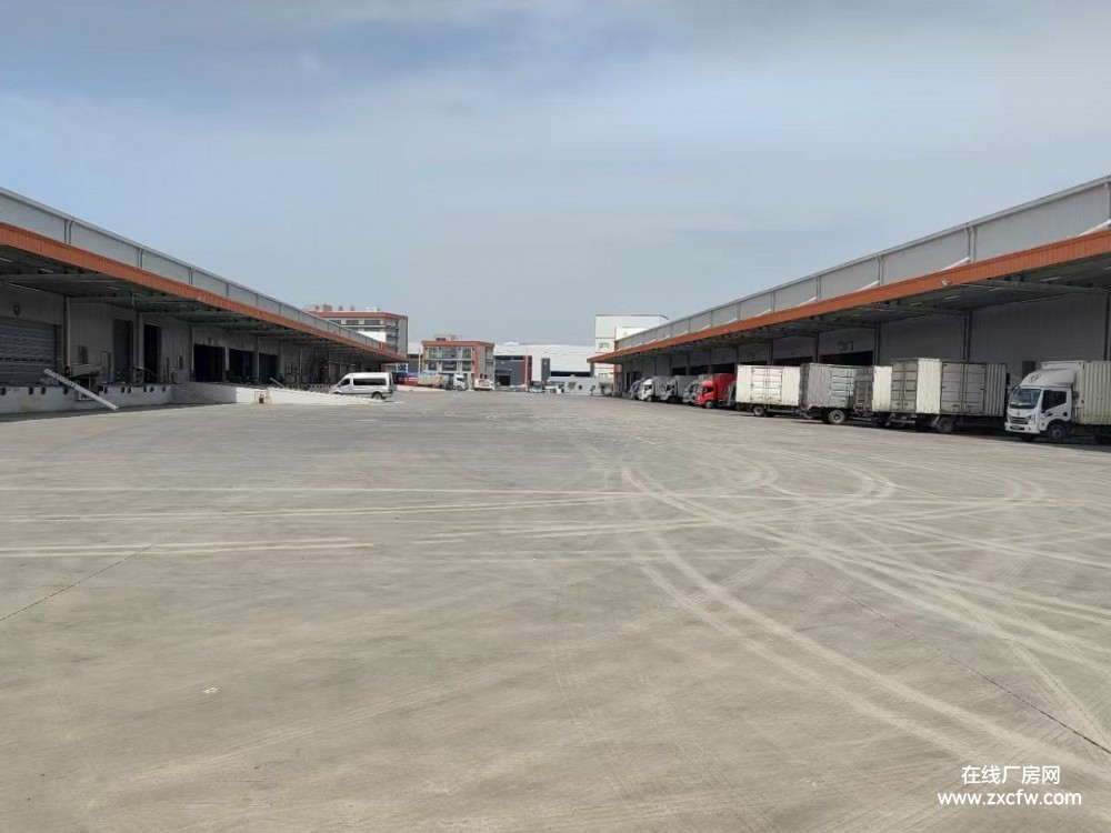 安徽合肥钢结构仓库出租-合肥巢湖5500平高标仓出租，适合仓储物流库房，地理位置优越，周边生活配套齐全