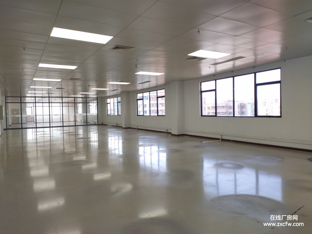 深圳厂房出租-珠光地铁口厂房出租